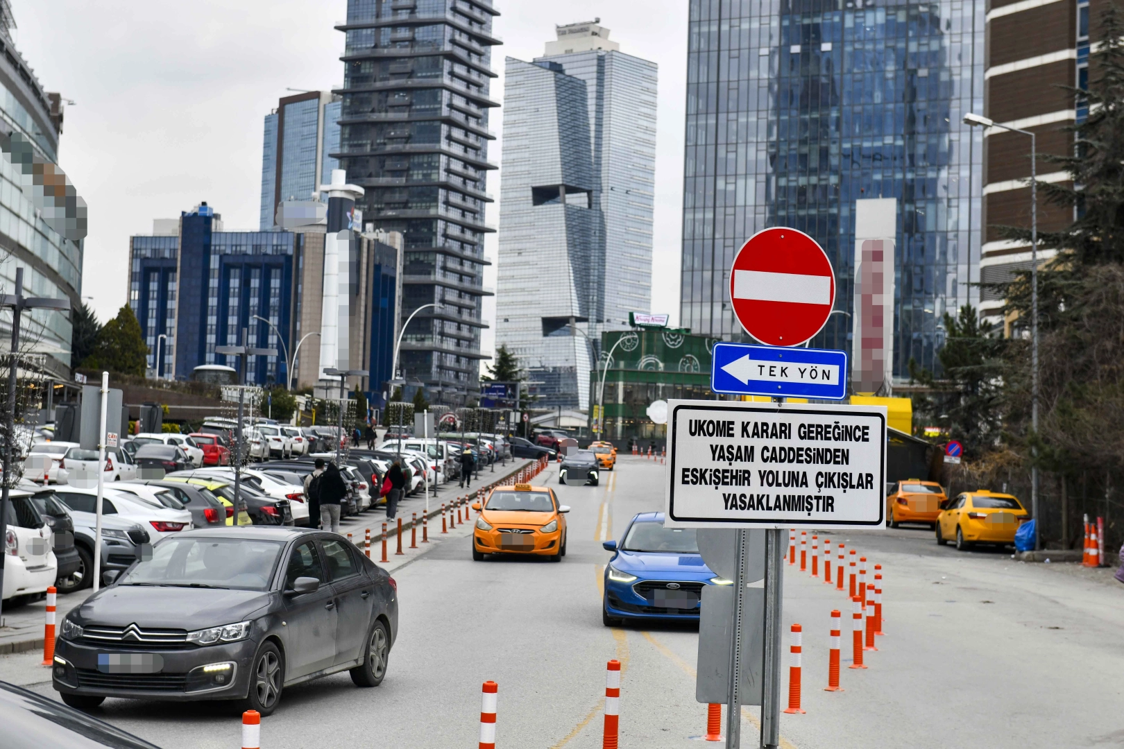 Armada Avm Çevresinde “Tek Yön” Uygulaması Başladı