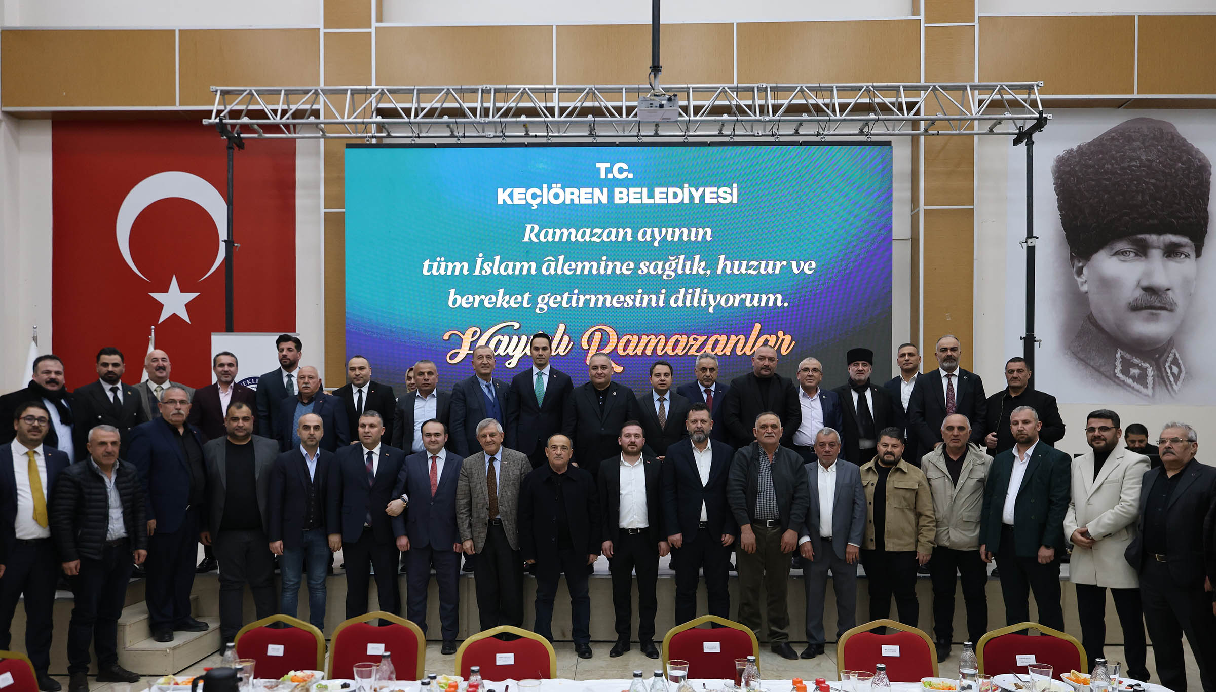 BAŞKAN ÖZARSLAN İFTAR SOFRASINDA ÇUBUK, KALECİK VE AKYURTLULARLA BULUŞTU