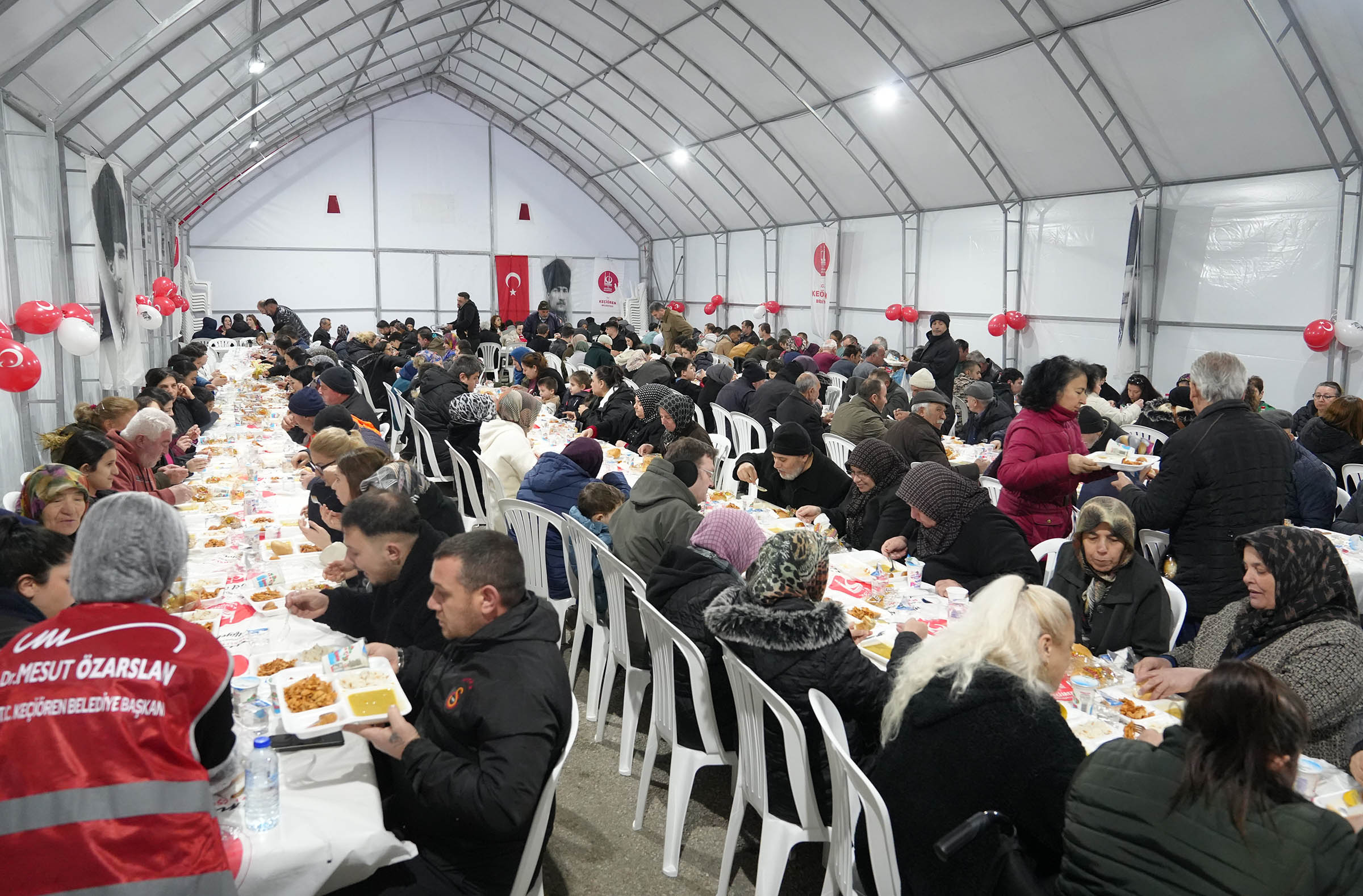 KEÇİÖREN’DE ÖZEL GEREKSİNİMLİ BİREYLERİ BULUŞTURAN İFTAR