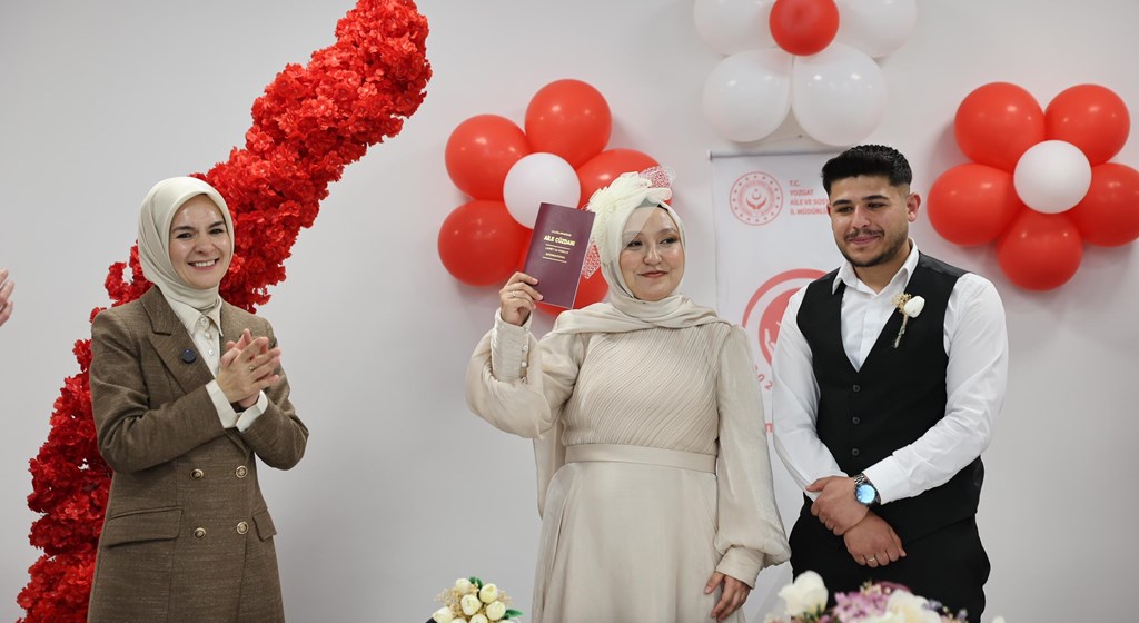 Aile ve Gençlik Fonu’ndan genç çiftlere sağlanan destek 10 milyar lirayı aştı
