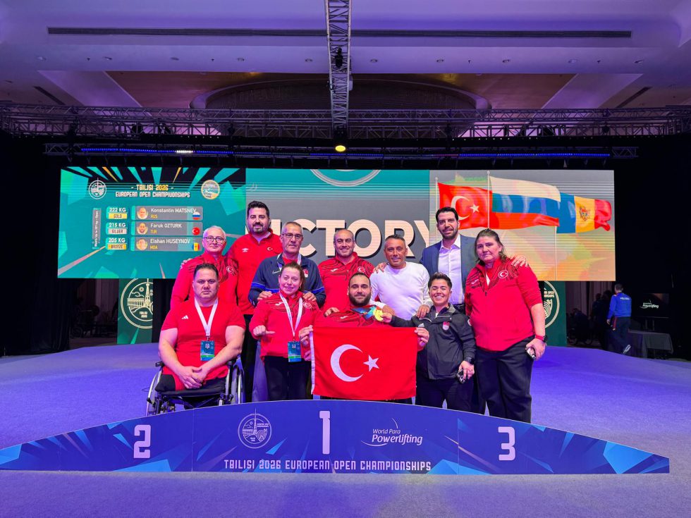 Faruk Öztürk Avrupa İkincisi Oldu.