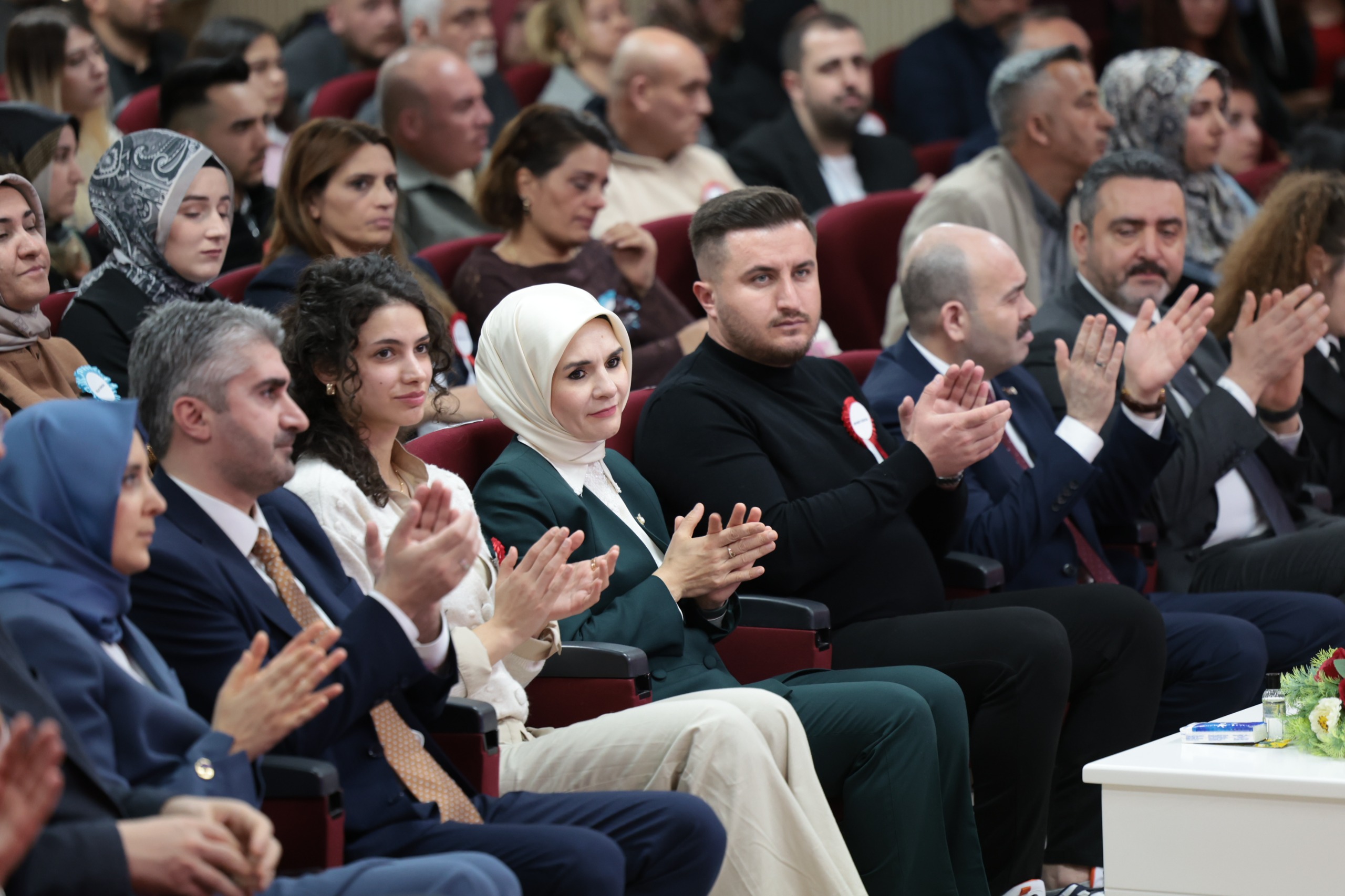 Bakan Göktaş, 