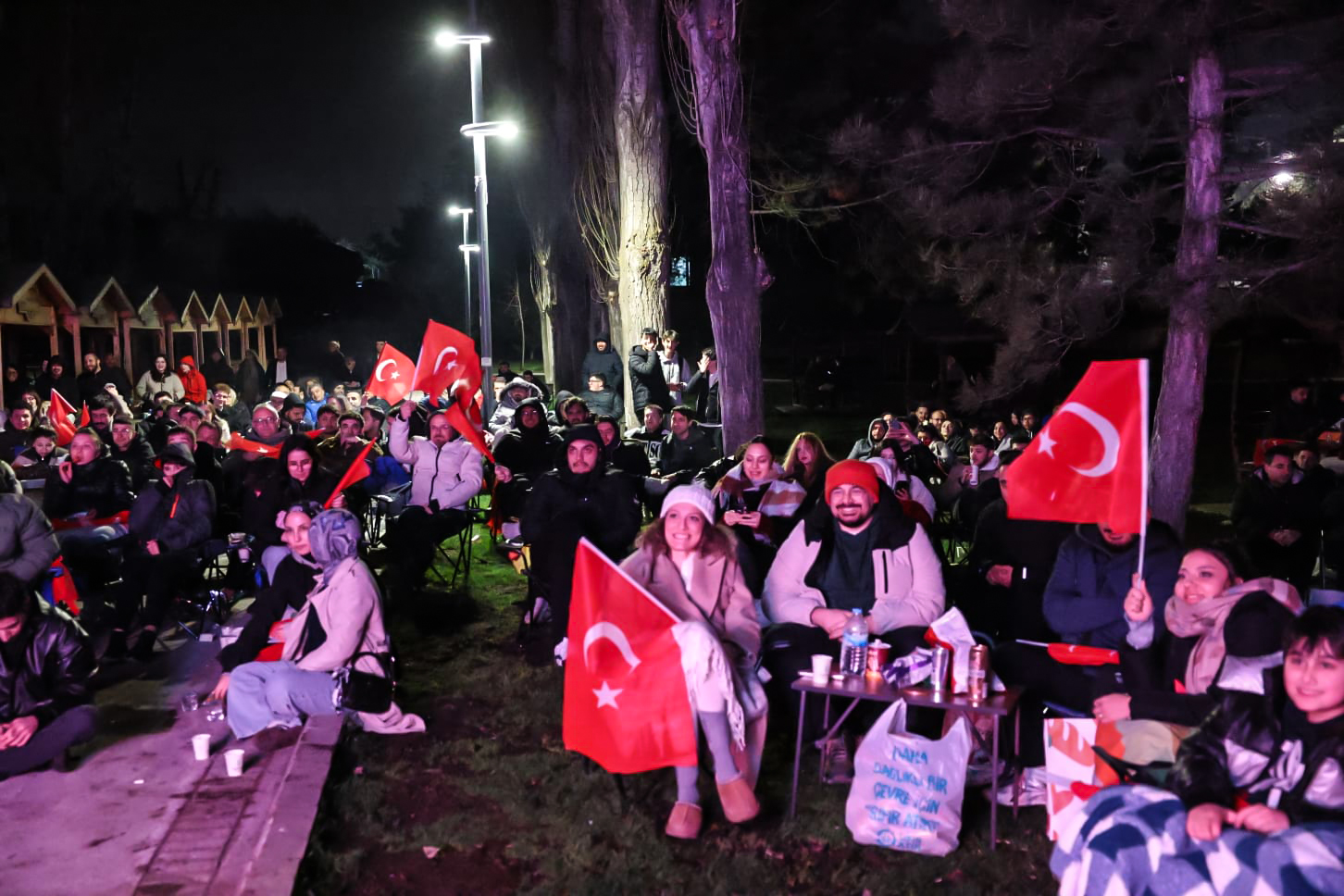 Milli Maç Heyecanı Çankaya Parklarında Yaşandı.
