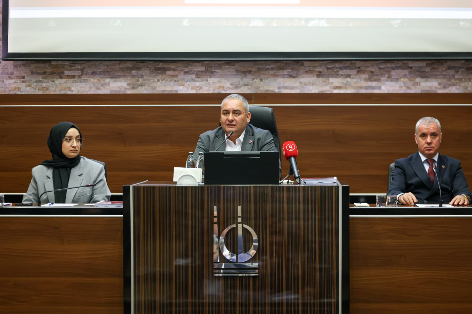 Keçiören’de Faaliyet Raporuna Oy Birliği
