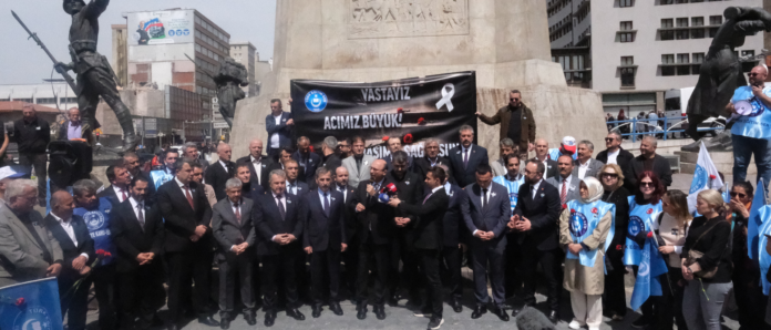 Şehit Öğretmen Ve Öğrenciler Anıldı: “Eğitimde Şiddet Beka Meselesidir”