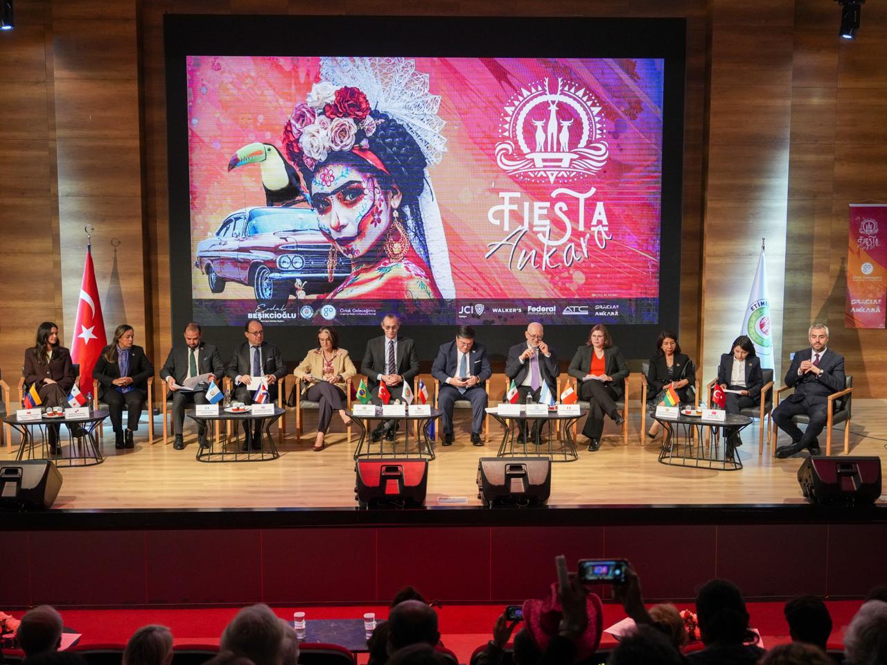 Etimesgut’ta Latin Amerika Rüzgarı: Fiesta Ankara Başladı