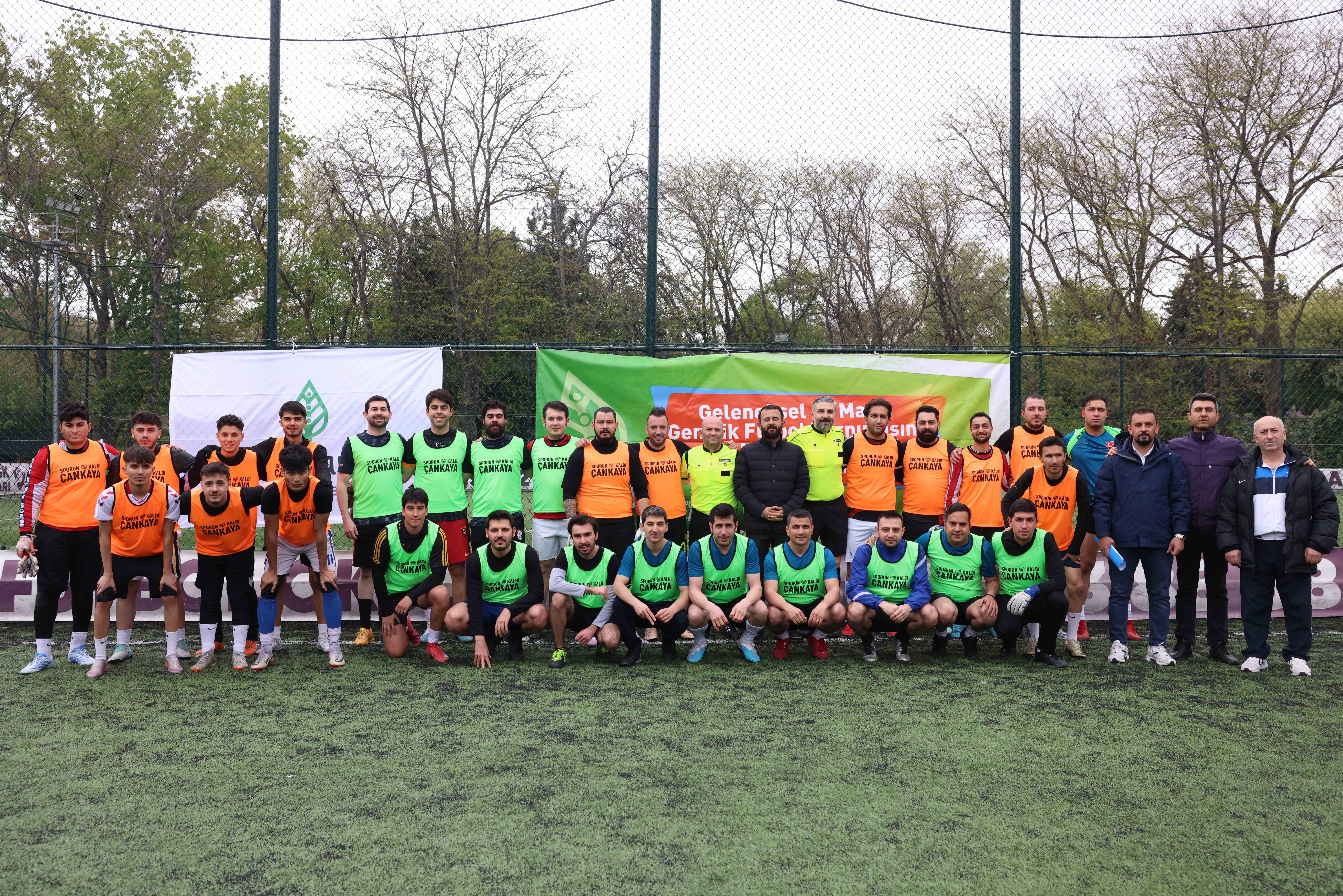 Ödüllü Gençlik Futbol Turnuvası Başladı Çankayalı Gençlerin Sahada Tatlı Rekabeti