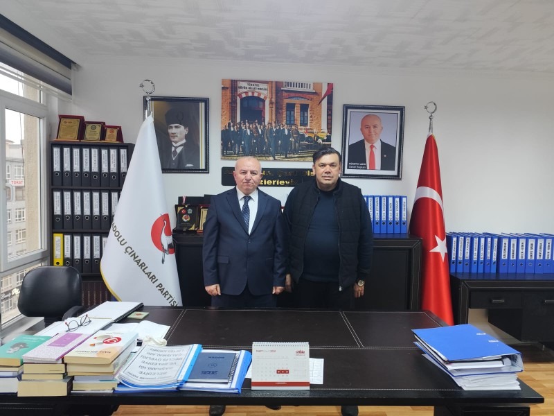 Anadolu Çınarları Partisi Genel Merkezi’ne Ziyaretler Sürüyor