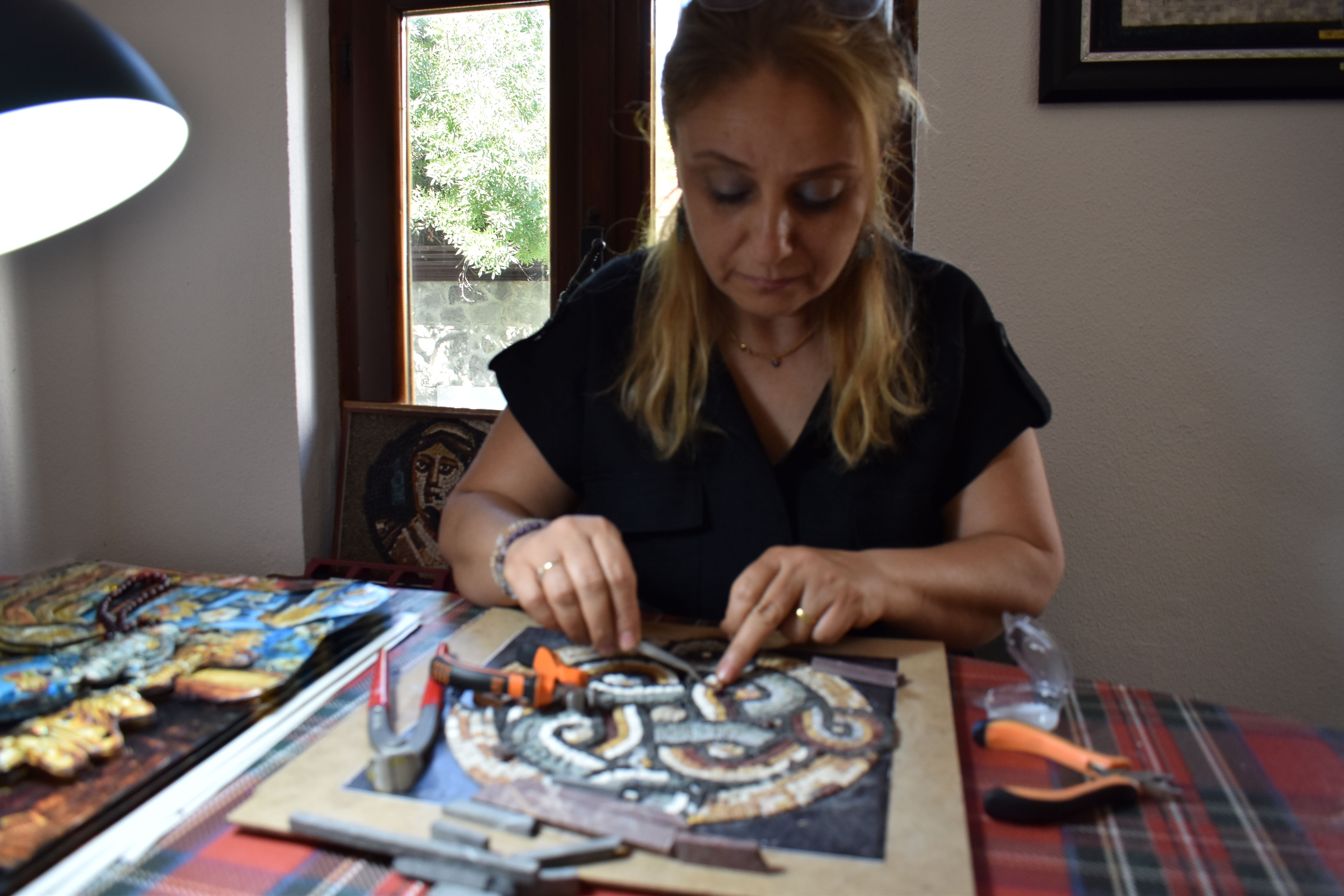 Ulucanlar Sanat Sokağı'nda Rölyef ve Mozaik Sanatı Yaşatılıyor