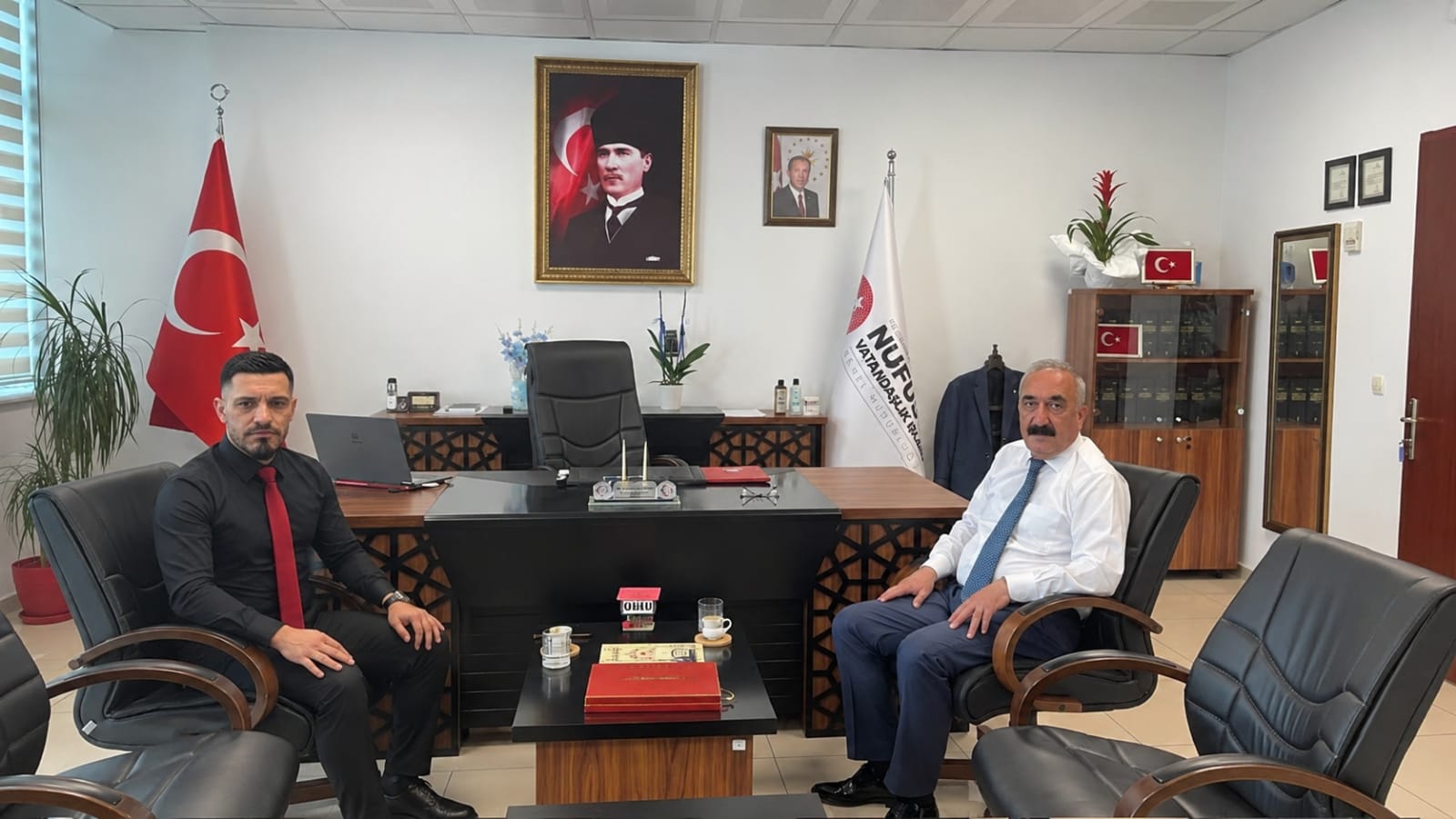 Anadolu Çınarları Partisi'nden Karabük Nüfus Müdürü Karagözoğlu'na Ziyaret